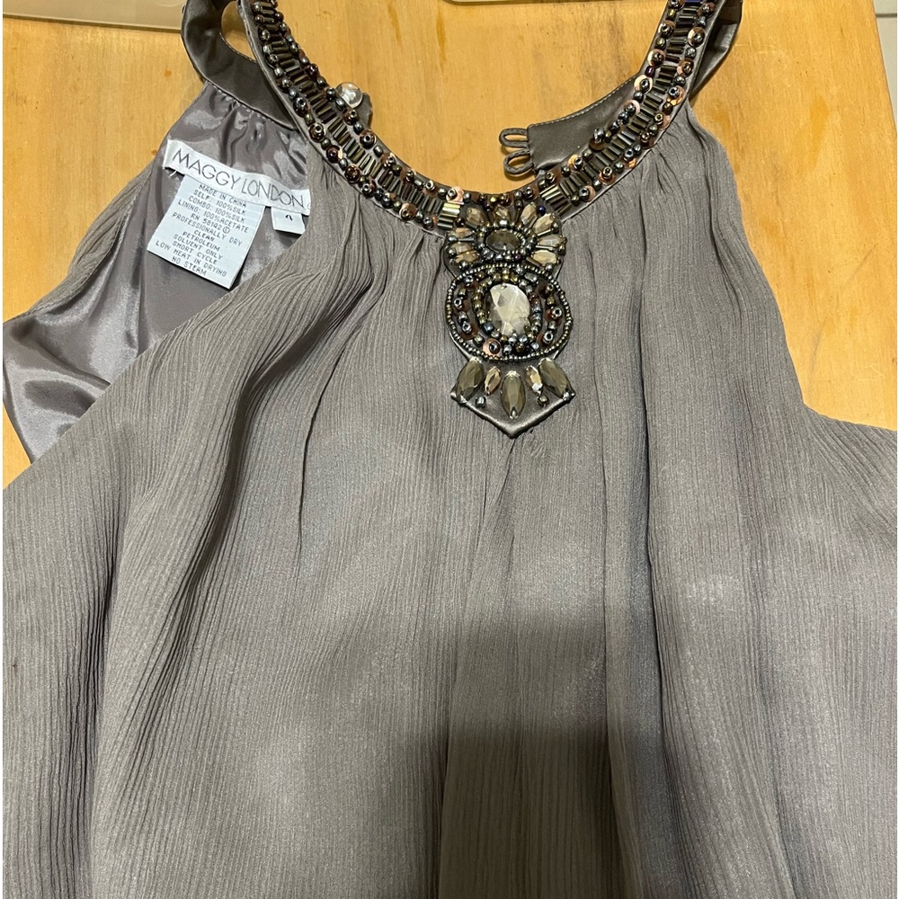 Classy Maggy London dress new.